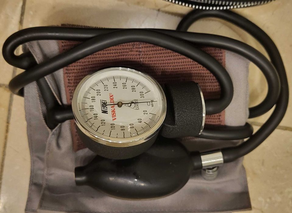 Esfigmomanómetro Manual (Medidor de pressão arterial)