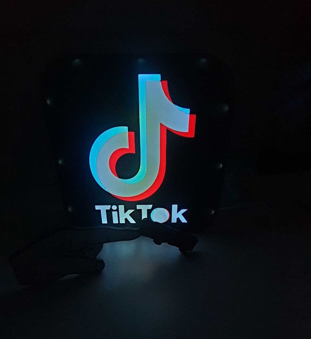 Luminaria TIKTOK