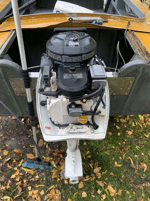 Човен Прогрес2+мотор Ямаха 9,9.