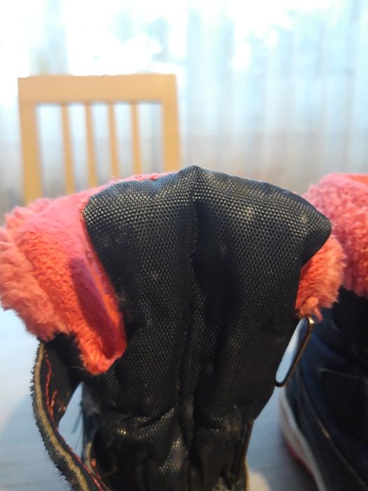 Buty zimowe śniegowce r 28