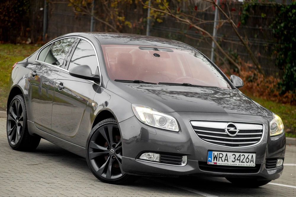 Opel Insignia OPC-Line 2.0T 220KM 4x4 LPG Manual