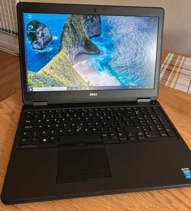 Laptop Dell E5550 i3 ram 8gb Win10 15,6  bateria ok ładny stan