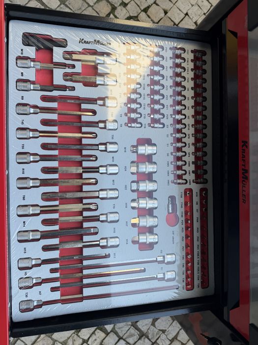 Carrinho de Ferramentas 7/7 Gavetas Cheias