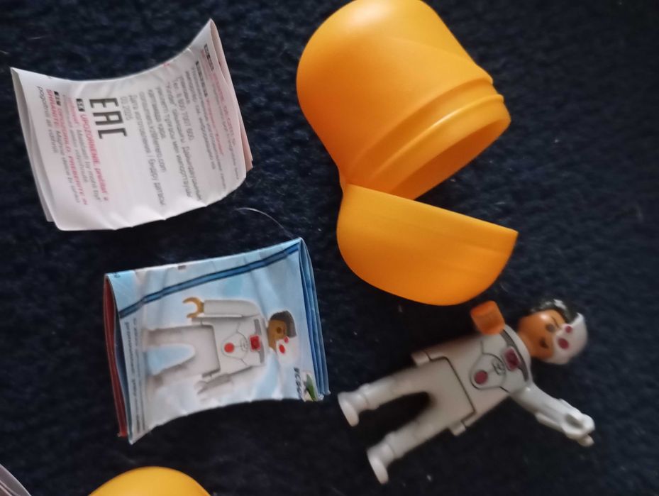 Troco figuras DC Playmobil Kinder Sorpresa