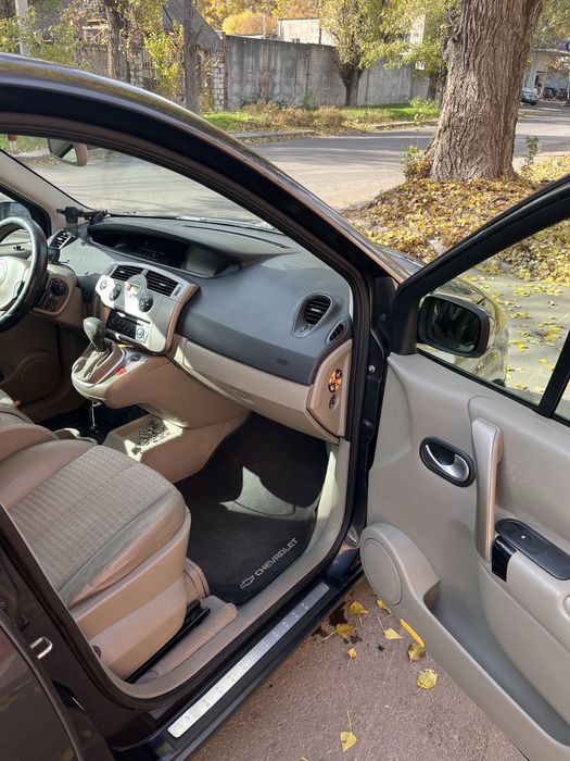 Продам Рено Сценик 2