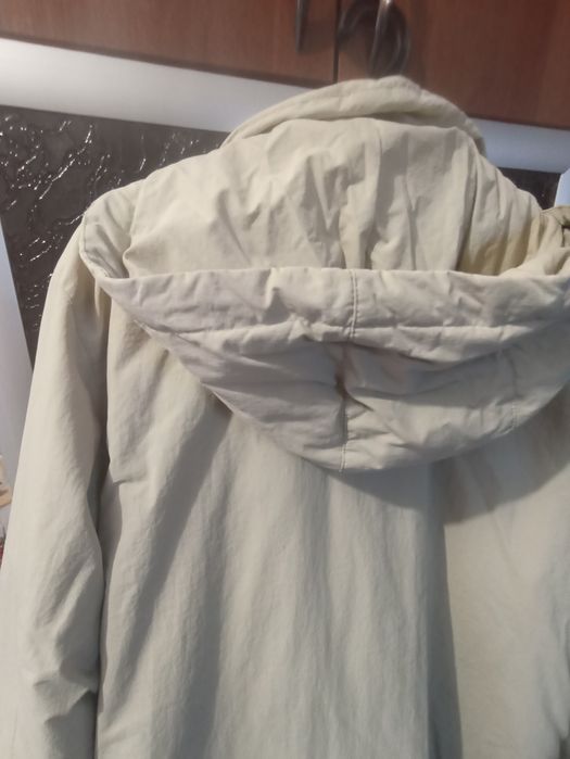 Плащ чоловічий бежевий з капюшоном