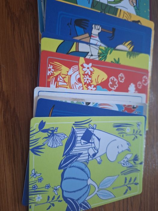 Karty kolekcjonerskie Muminki Panini