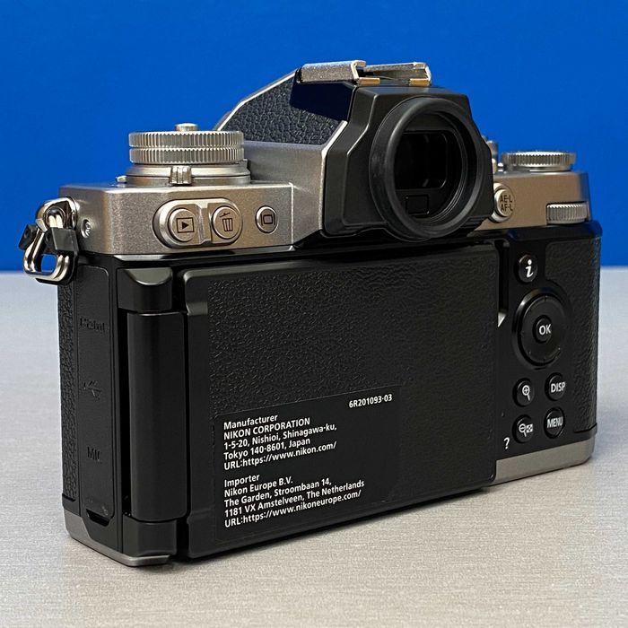 Nikon Z fc (Corpo) - 20.9MP | 3 ANOS DE GARANTIA