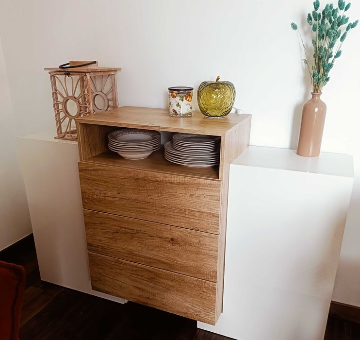 Sprzedam komodę z szufladami