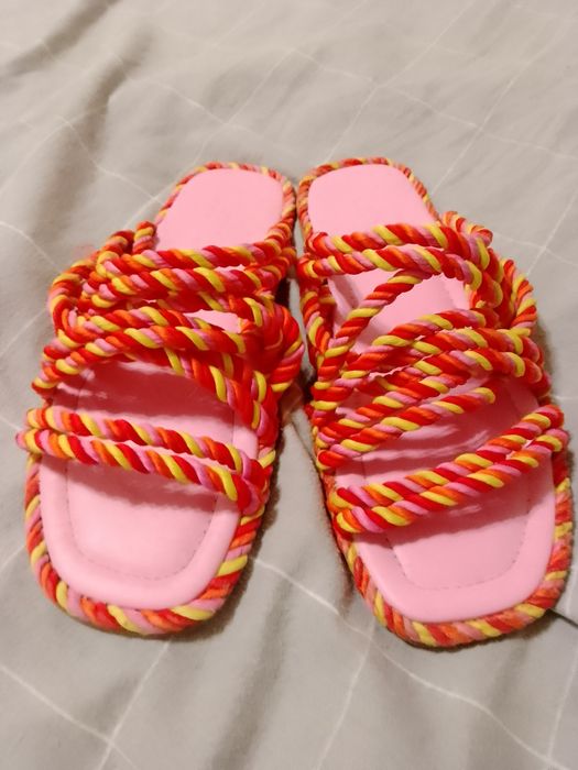 ASOS шльопанці 40