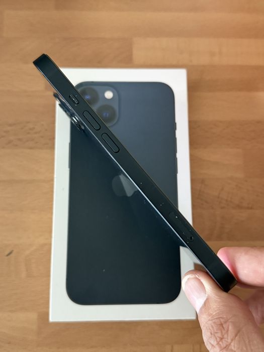 Iphone 13 versao 128gb desbloqueado(ACEITO RETOMA)