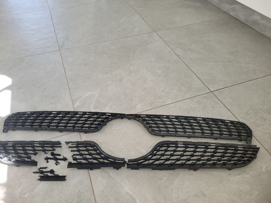 Grill atrapa kratki mercedes cla W 117