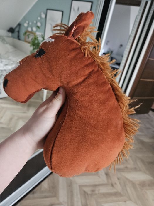 Zrebak A5 hobby horse starsza praca kasztanowaty