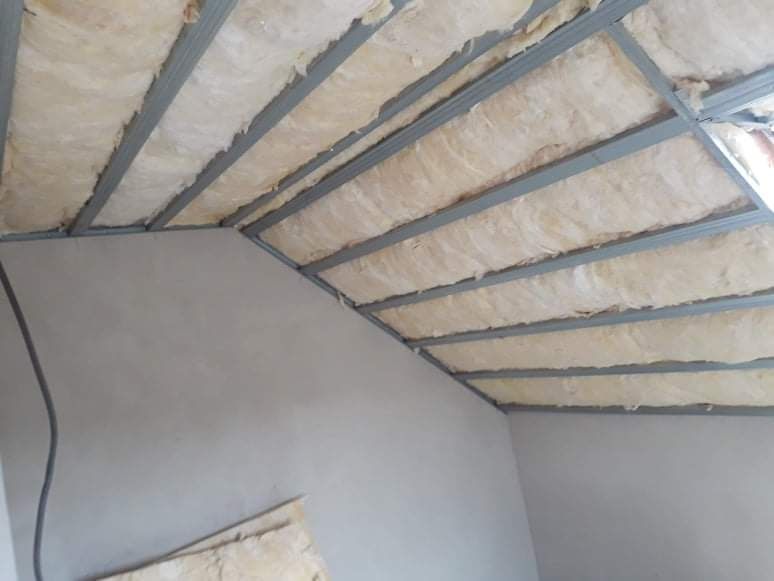 Malowanie Adaptacja poddasza ,Wykonanie konstrukcji pod piane pur