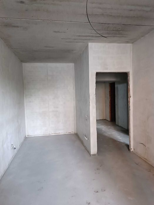 ТЕРМІНОВО! Продається 1-кімнатна квартира р-н Виставка