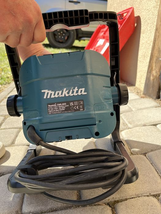 Lampa przenośna DML 805 Makita
