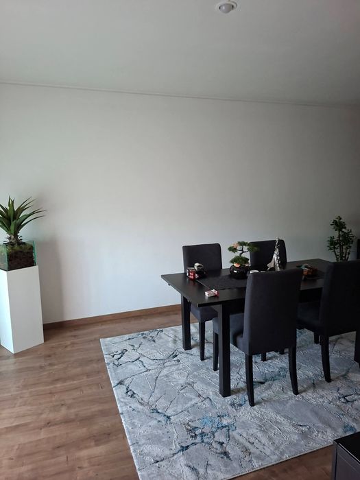 Apartamento T3 com garagem