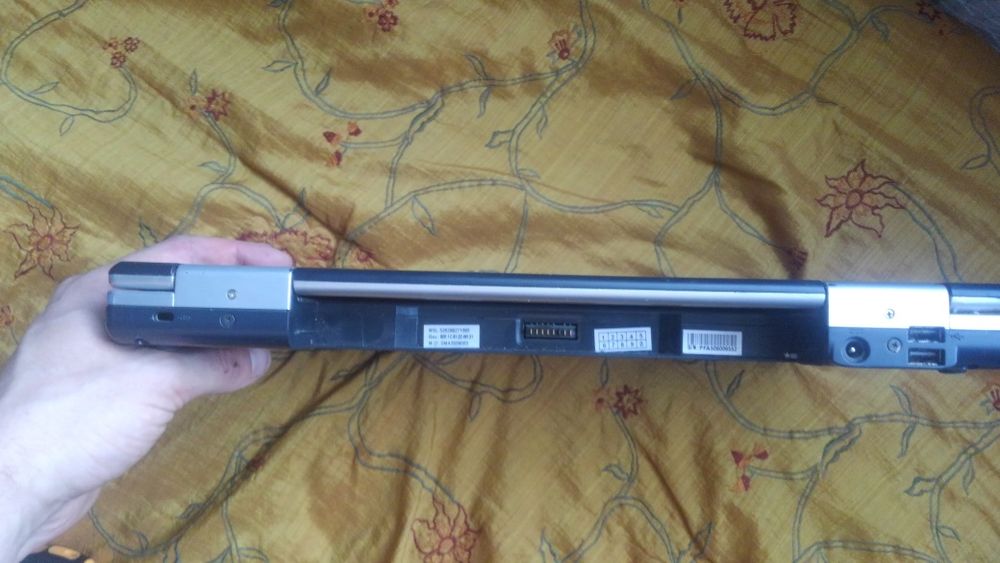 Німеччина! Ноутбук Hyrican 8050D