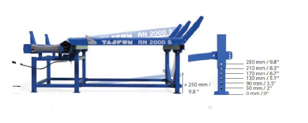 Stół podawczy Tajfun RN 2000 S do piło-łuparek RCA TAJFUN