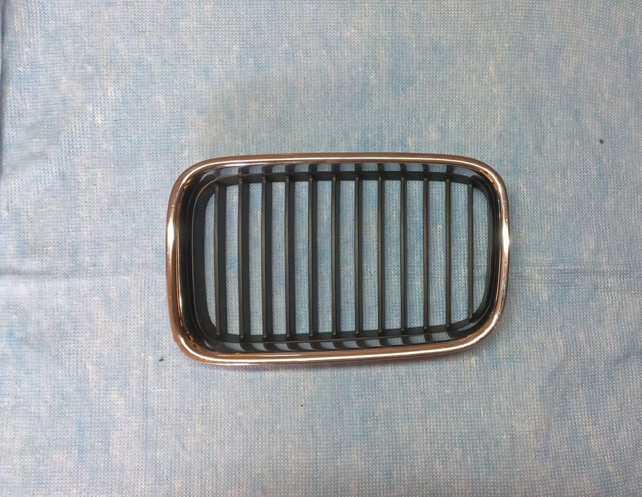 Peças BMW serie 3 E36 parachoques frente grelhas piscas