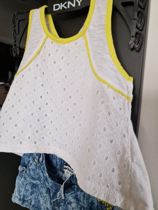 Komplet DKNY 98 104 spodenki bluzka koronka 3T USA jeans