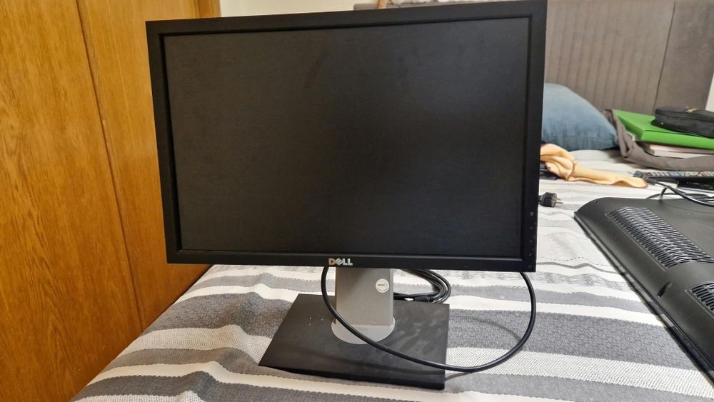 Monitor Dell 24"