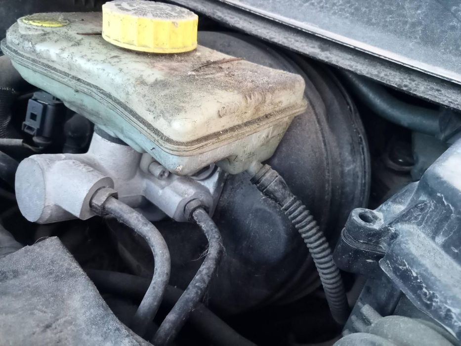 Servofreio Audi A6 Berlina 4F2