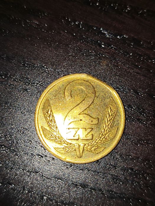 Vendo moeda de 2 Zlots (Polónia) de 1987 com erro de corte.