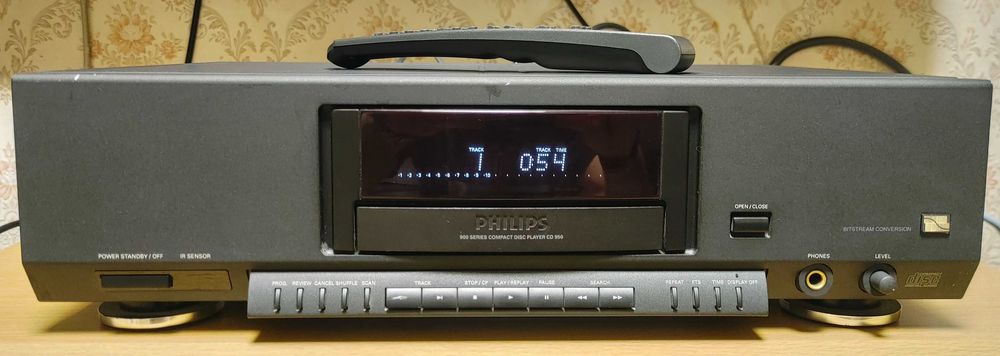 Philips CD950 з пультом