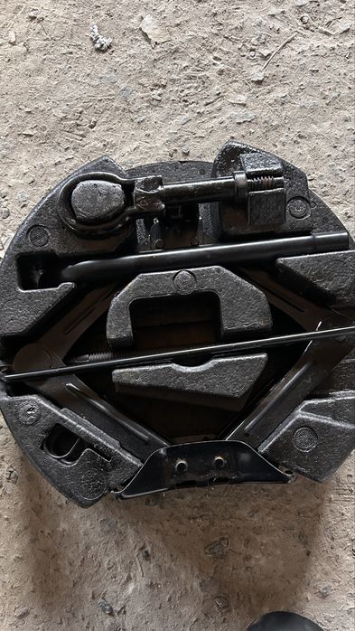 Домкрат Ford Fusion,Mondeo,Focus mk3