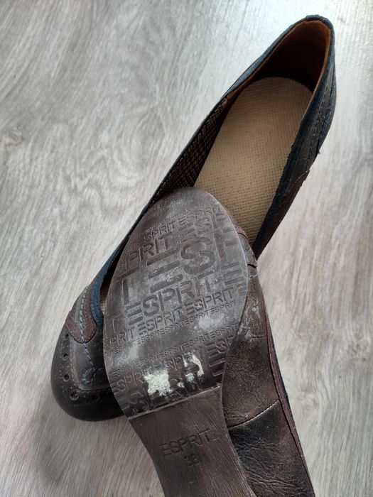 Sapatos de tacão Esprit