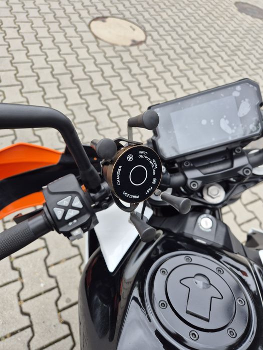 Ktm duke 2020r bdb stan 8441 km przebieg