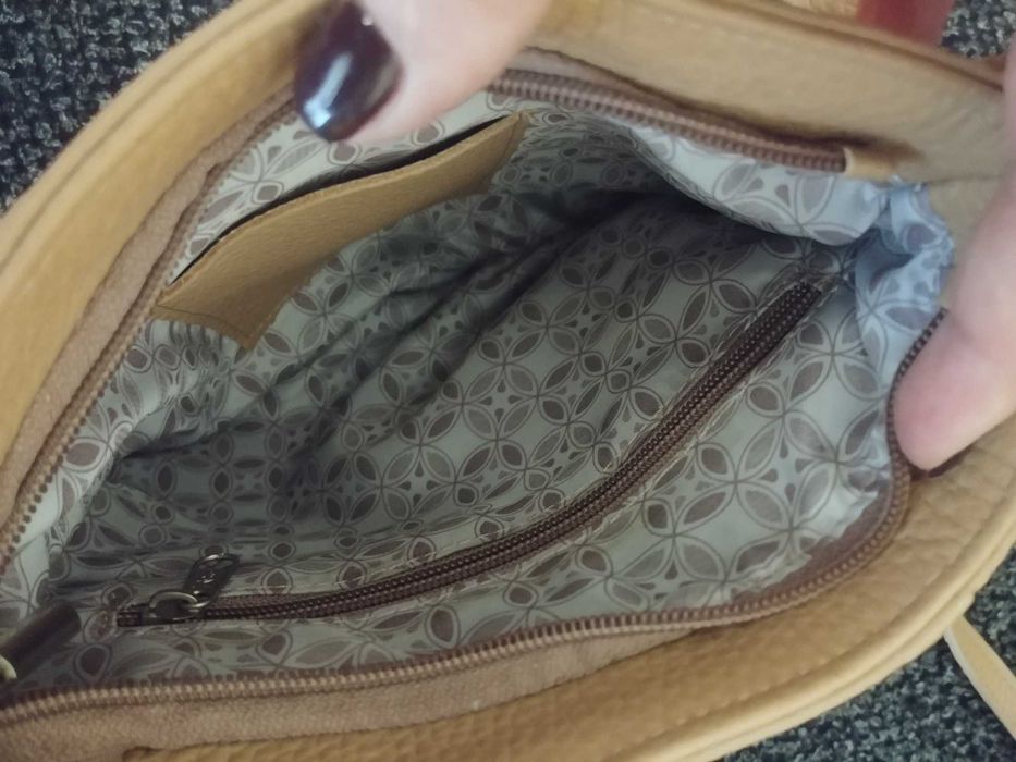 Torebka na długim pasku