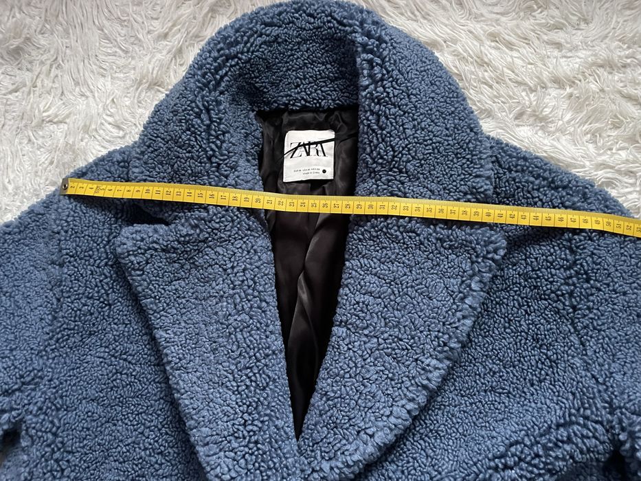 Шуба від бренду Zara