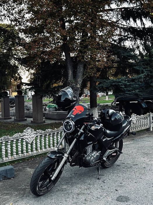 Продам Honda CB500
