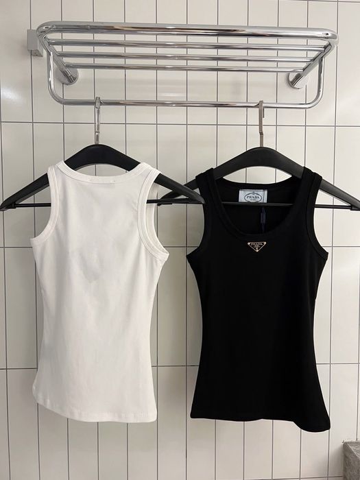 Top senhora preto ou branco
