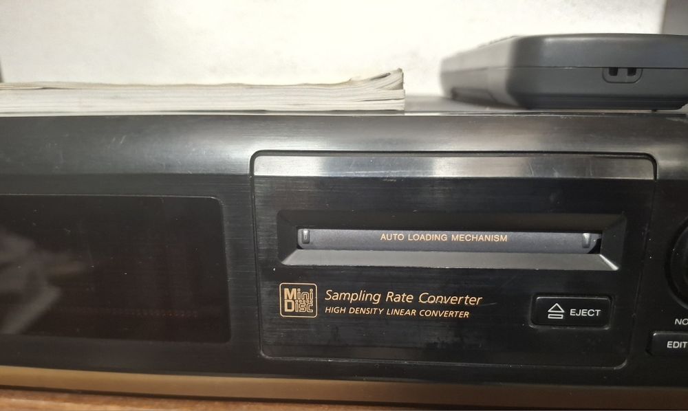 Sony MDS-JE500 minidisc deck