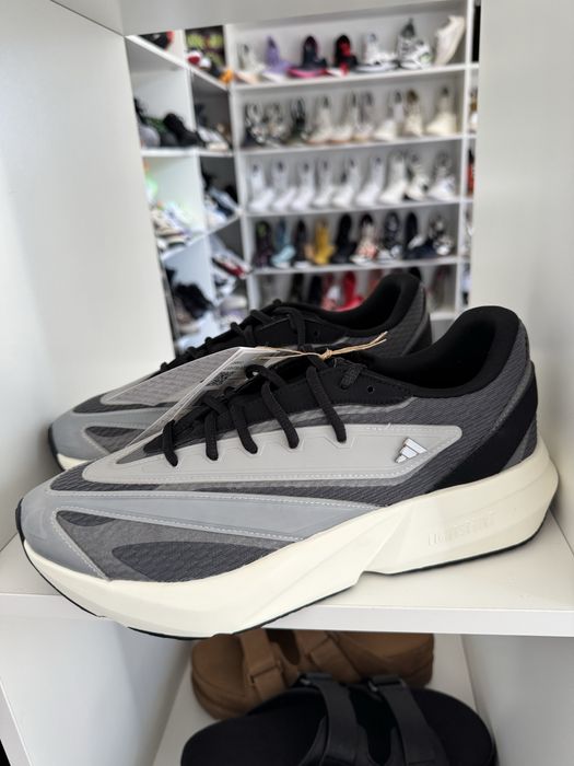 Кросівки adidas Lightblaze колір сірий JS0913 42-45 оригінал