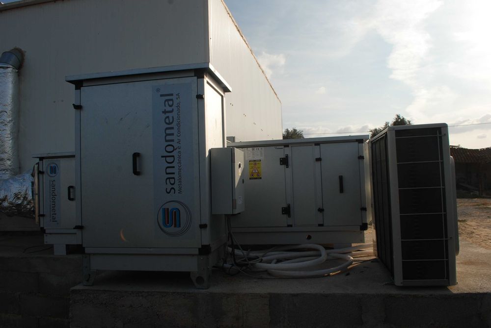 Sistema de Climatização UTA + Unidade Exterior