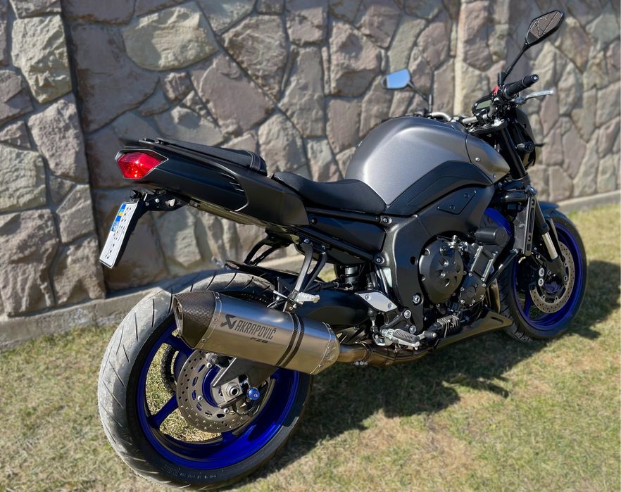 Мотоцикл Yamaha FZ8 Файзер