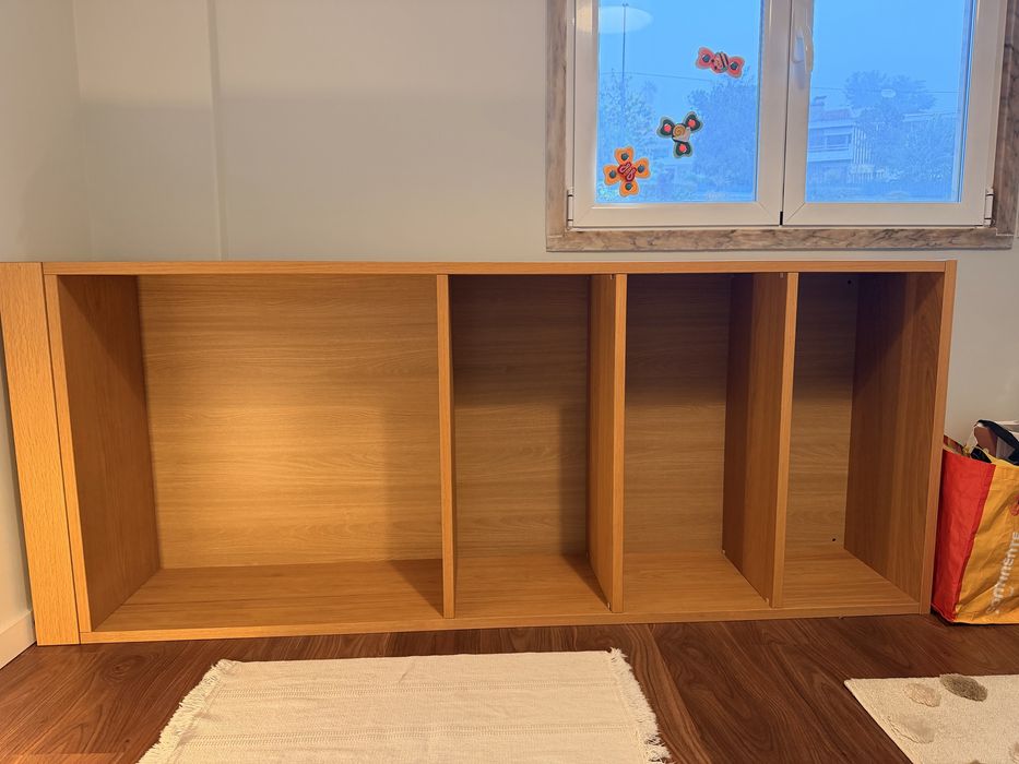 Estante IKea TONSTAD