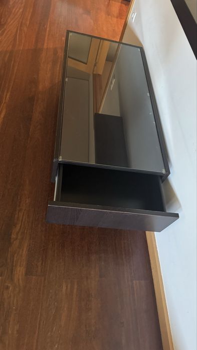 Mesa de centro em madeira