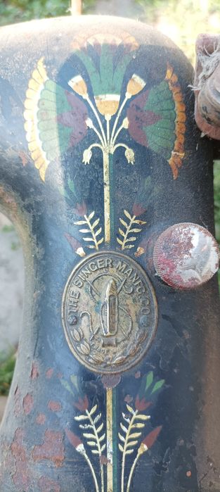 Швейна машинка singer