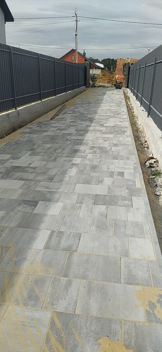 Вкладання тротуарної плитки/плитка/бруківка