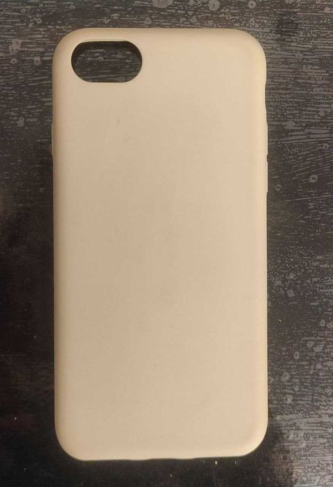 Etui na iPhone'a 7 marki H&M