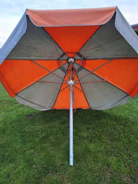 Parasol ogrodowy.