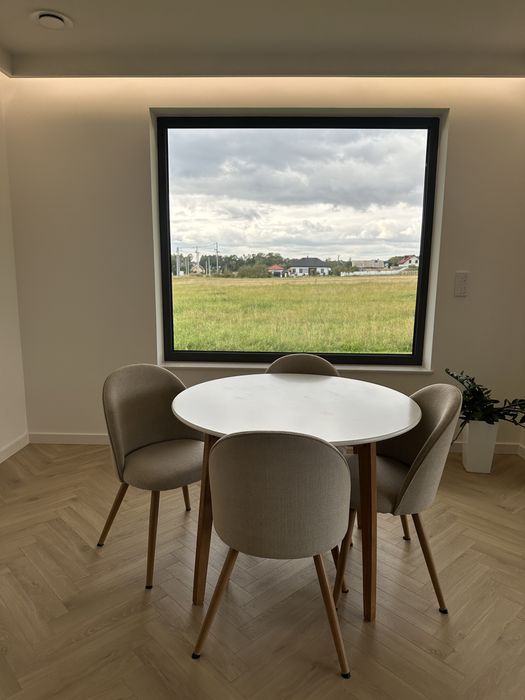 Sprzedan komplet stol krzesla