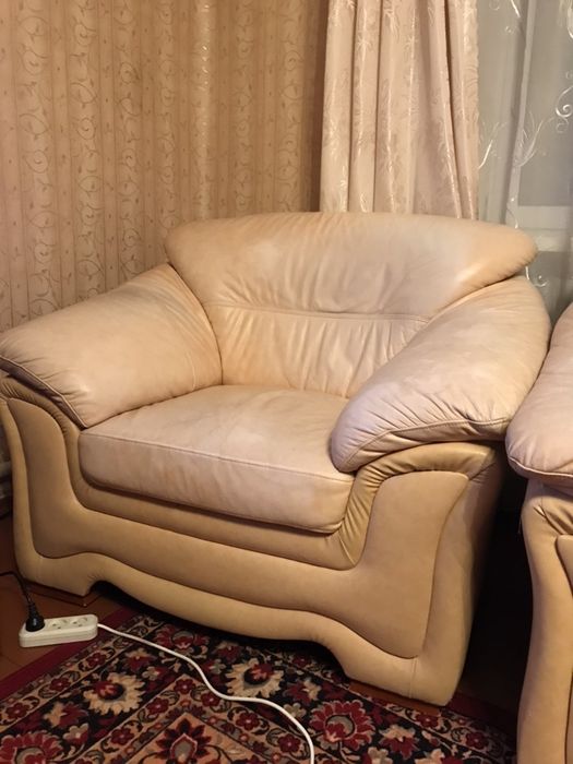 Кресло. Кожа  + кож зам.