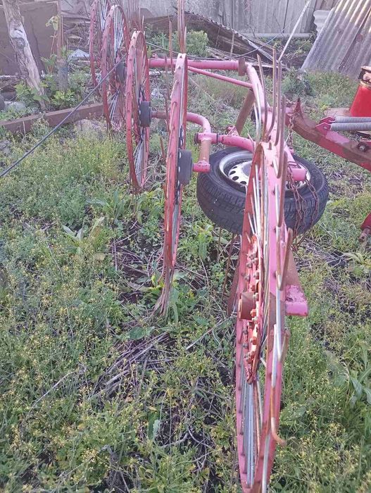 Продам косарку та граблі