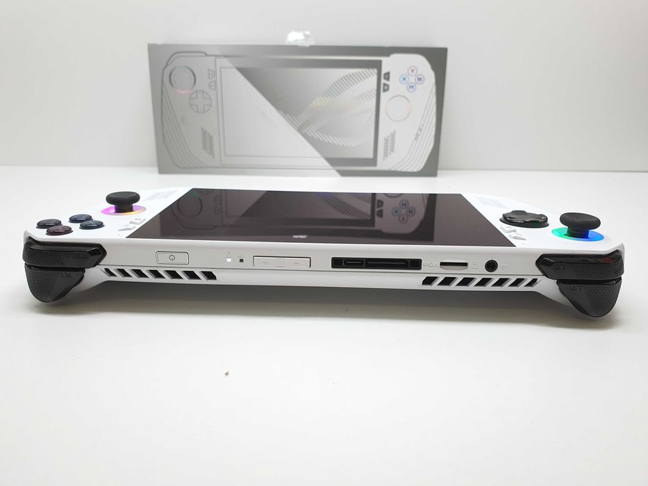 Konsola ASUS ROG Ally RC71L-NH001W - AMD Ryzen Z1 Extreme 7” FHD IPS